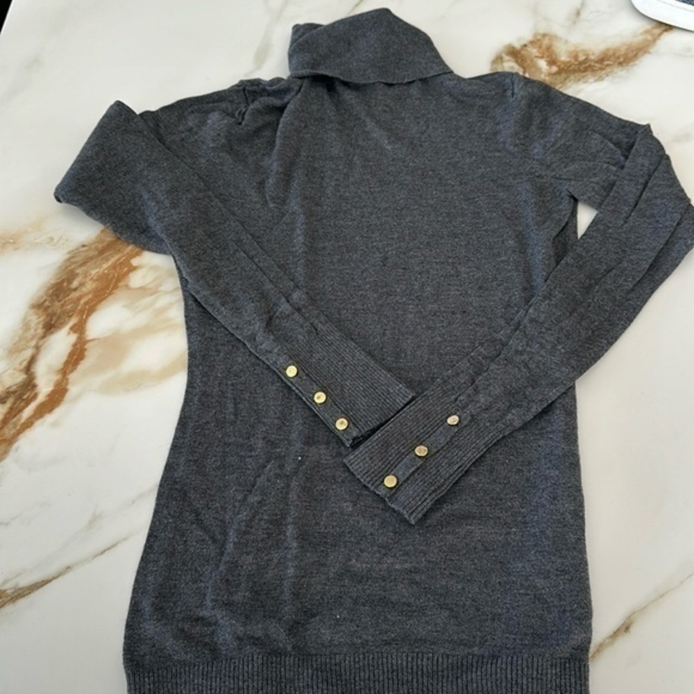 H&M turtle neck